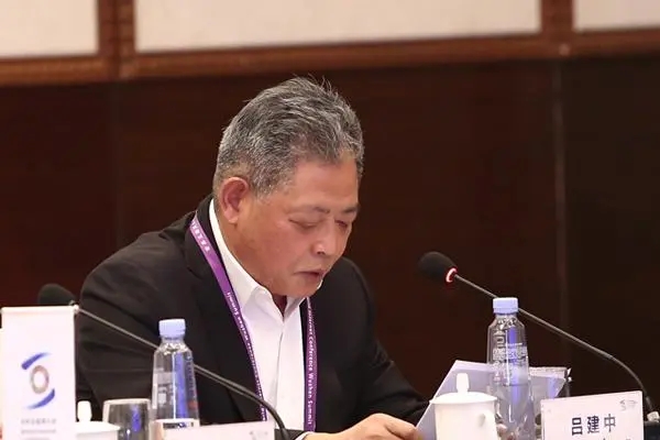 1668159700176387.jpg 1668159700176387.jpg