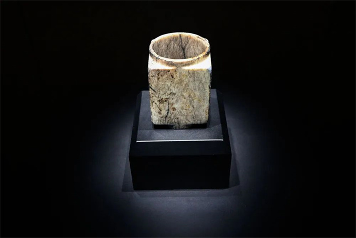 1690876780196655.jpg 640 (4).jpg